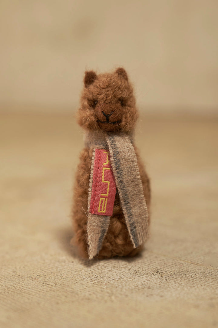 Small Qoni Alpaca Toy