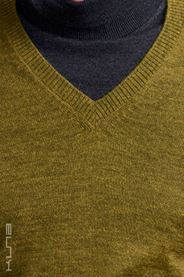 Alan V-Neck Baby Alpaca Sweater