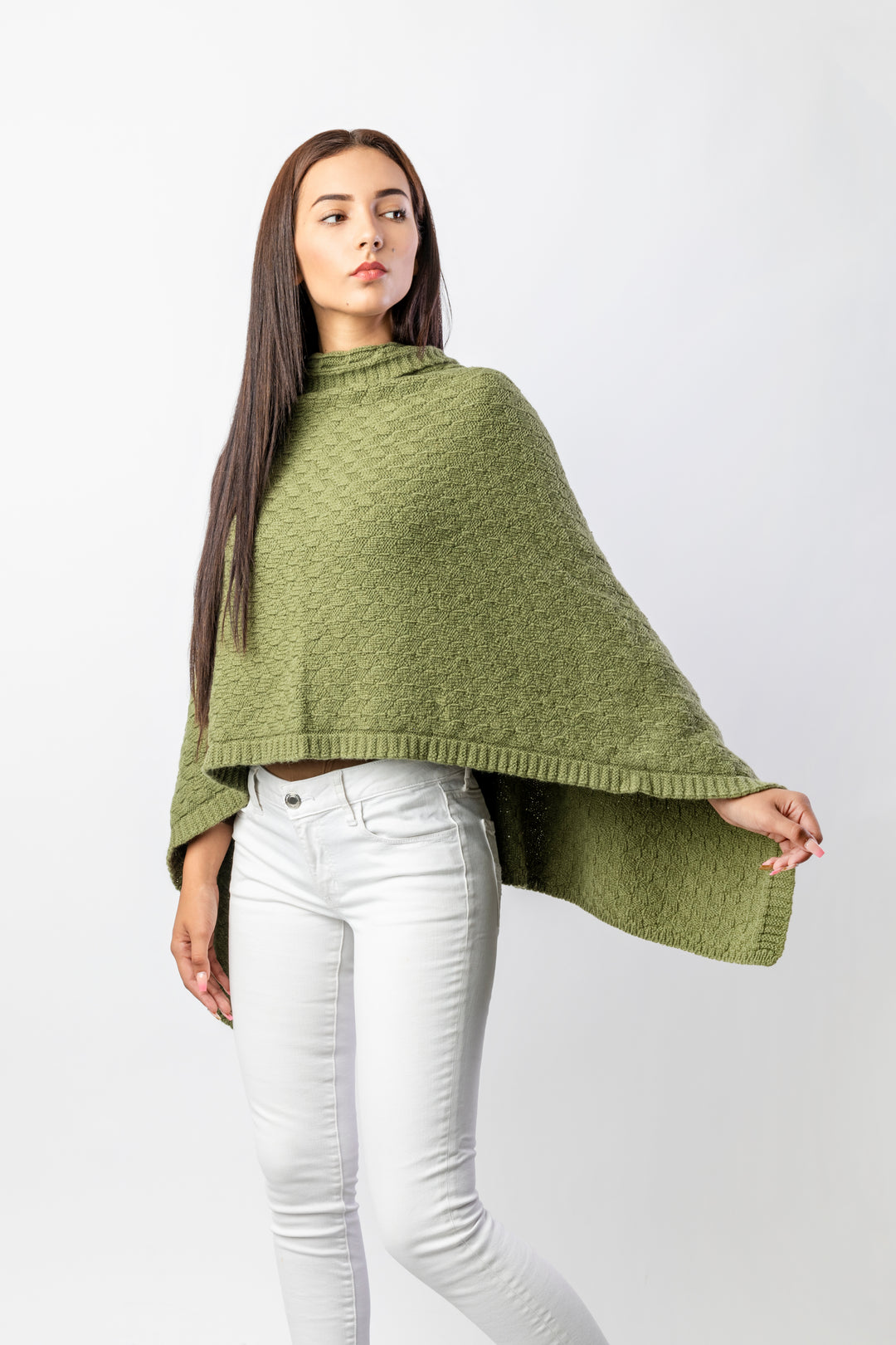 Cable Alpaca Poncho