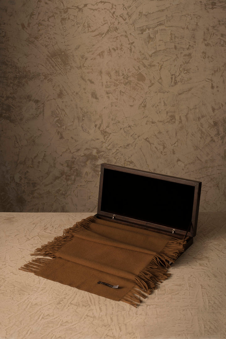 100% Vicuna Scarf - Horizontal Fringes