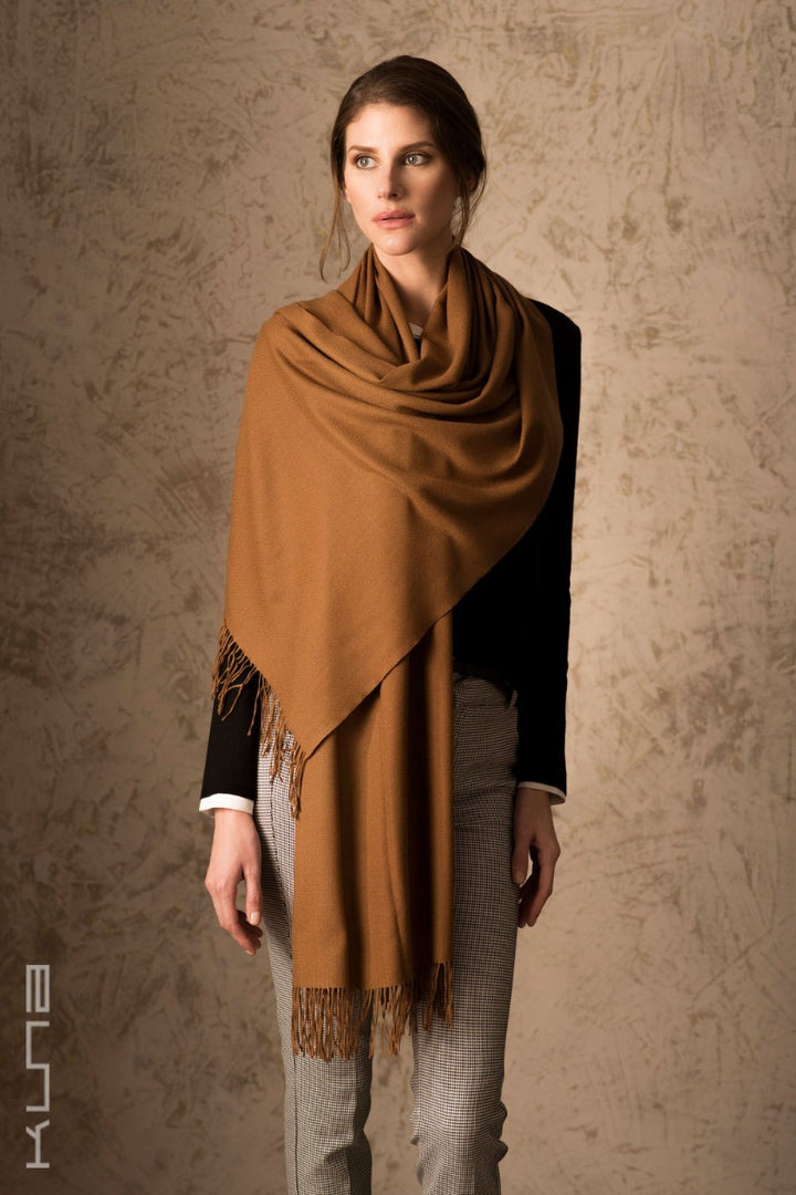 Bellinzona 100% Vicuna Shawl