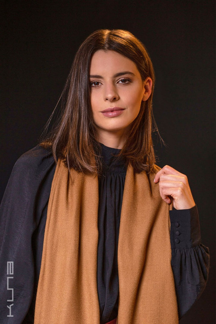 Bellinzona 100% Vicuna Shawl