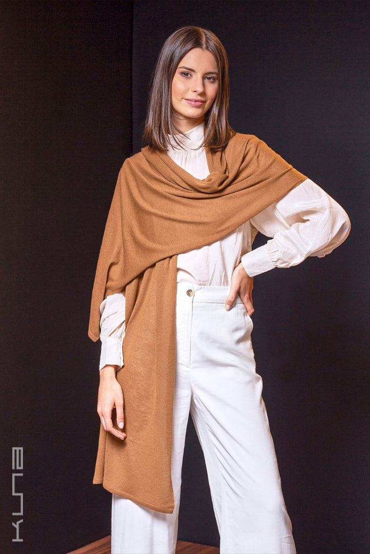 Bouveret 100% Vicuna Knitted Shawl