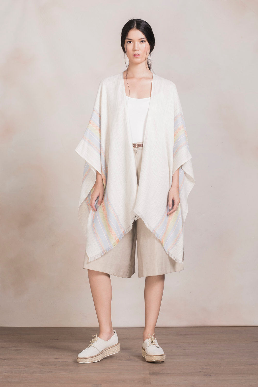 Pacay Baby Alpaca & Silk Cape