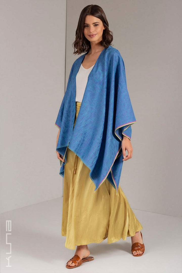 Umacollo Baby Alpaca & Silk Cape