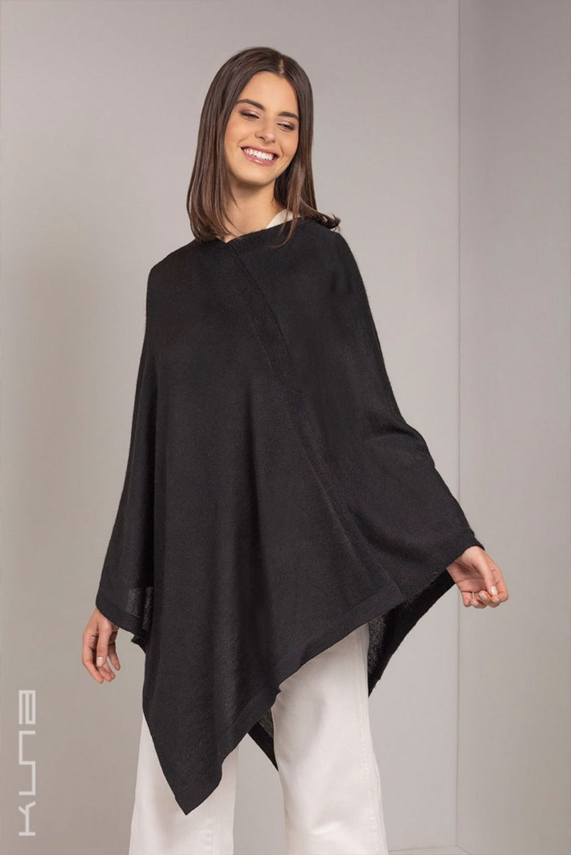 Almendra Baby Alpaca Poncho