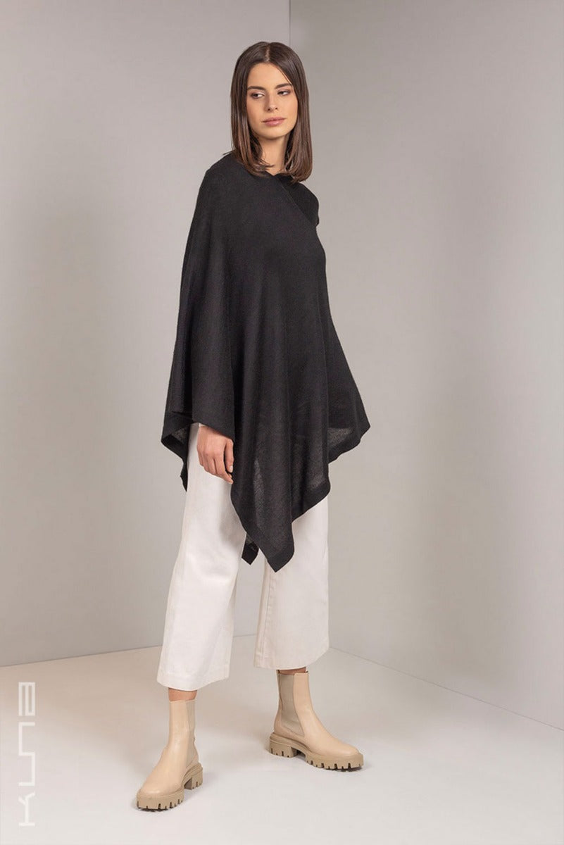 Almendra Baby Alpaca Poncho