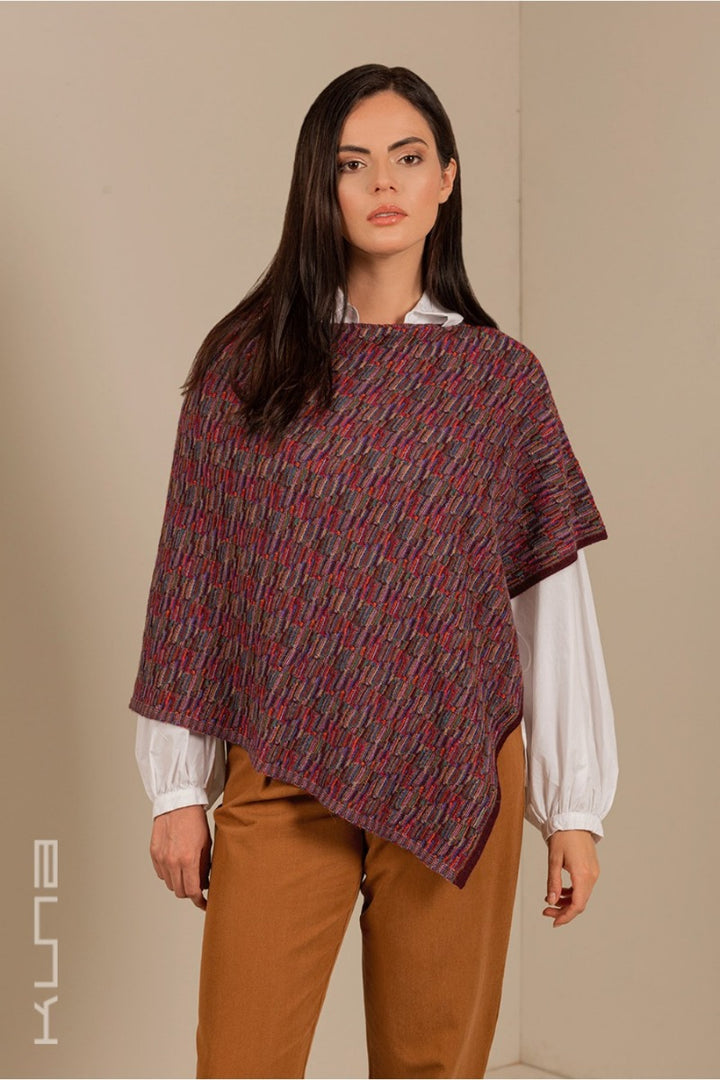 Ucrania Baby Alpaca Poncho