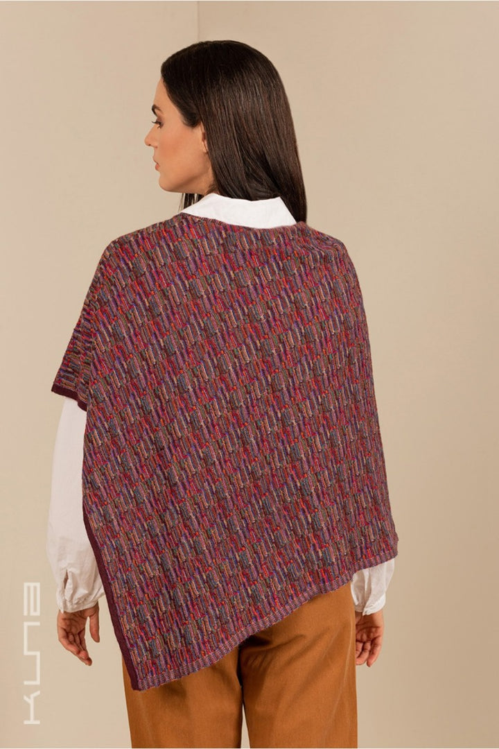 Ucrania Baby Alpaca Poncho