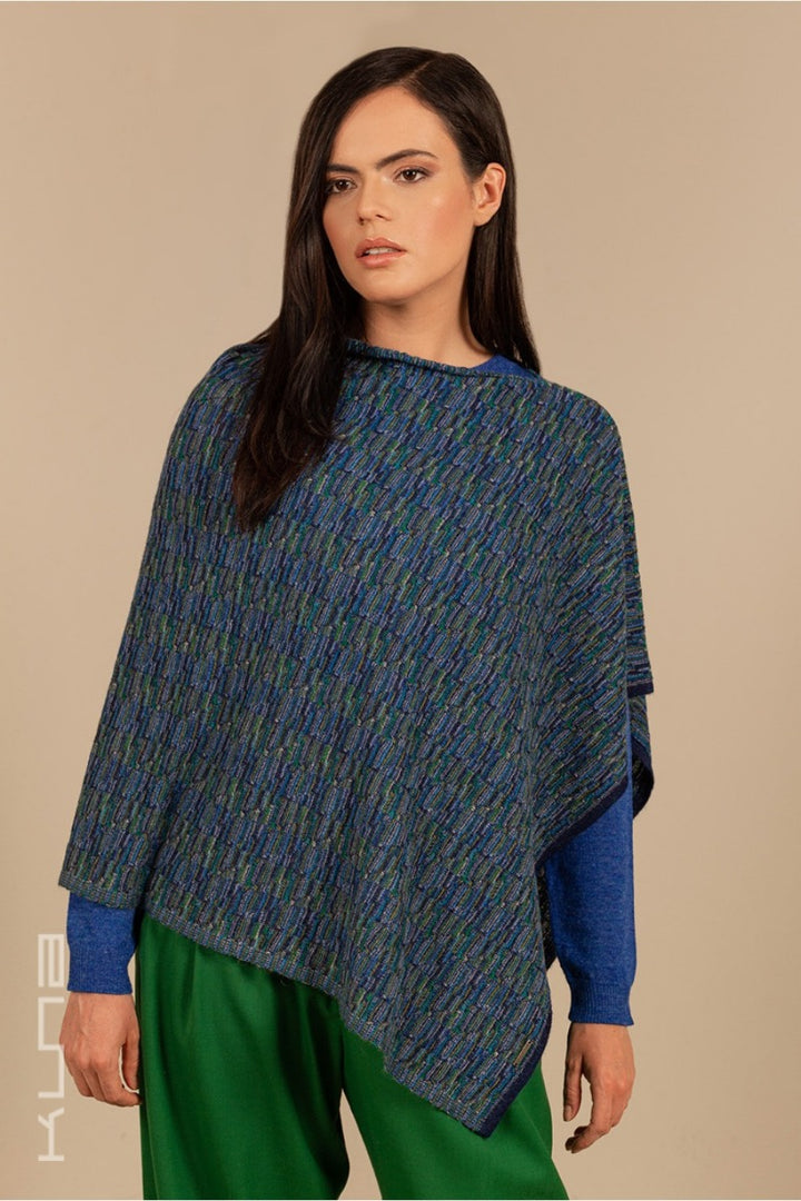 Ucrania Baby Alpaca Poncho