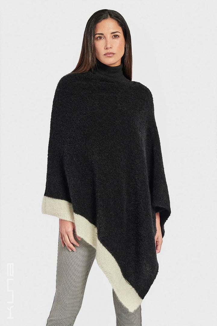 Wasi Alpaca Poncho