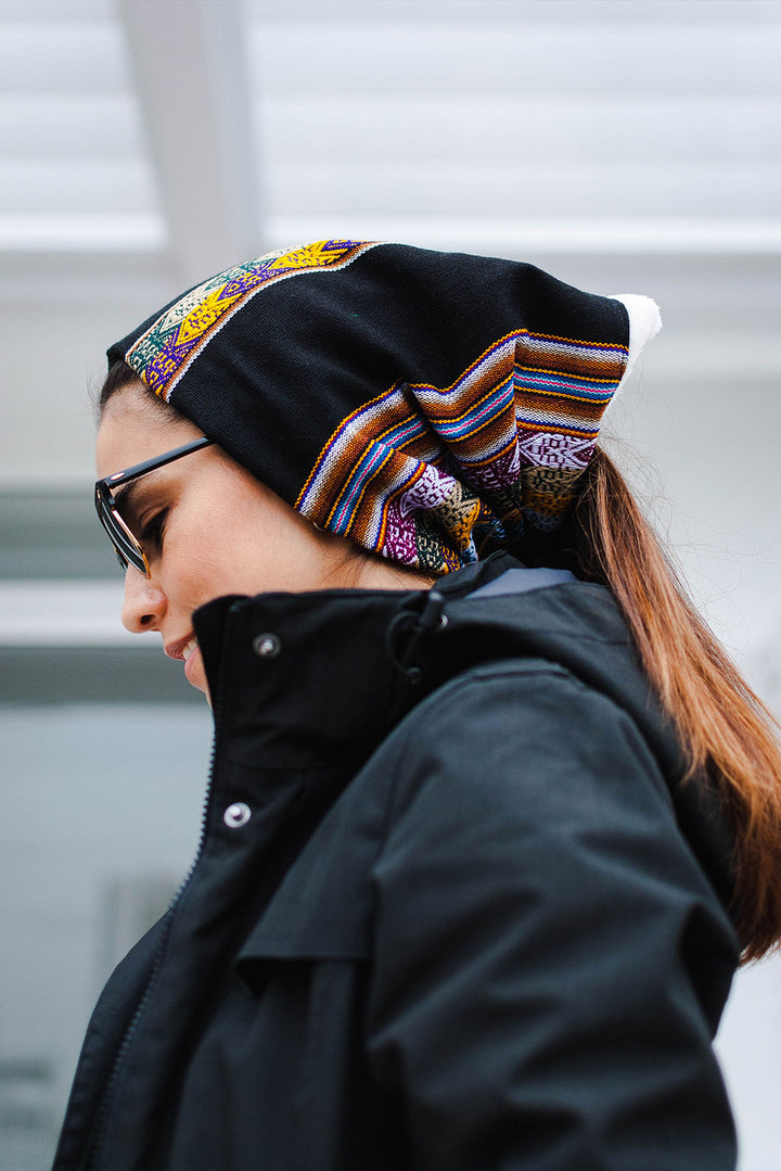 Pinton Lliclla Beanie Hat & Scarf