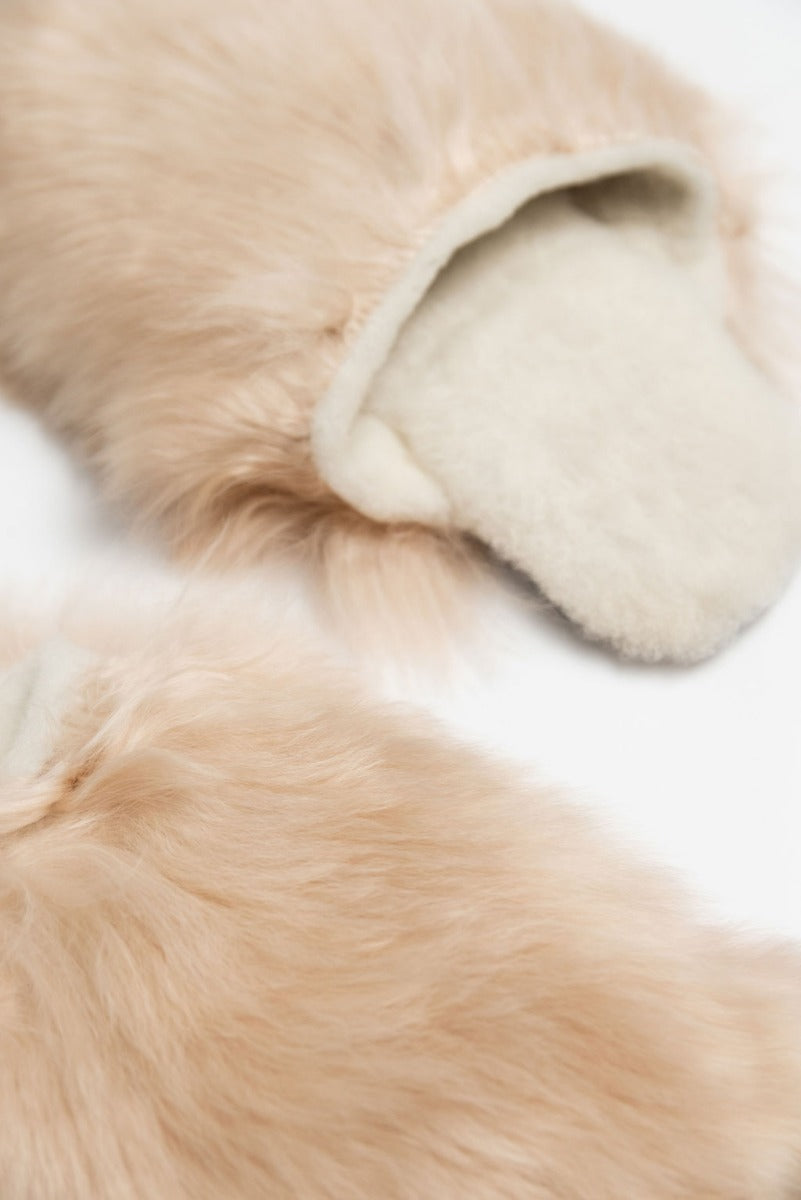 Suri Alpaca Fur Slippers - Beige