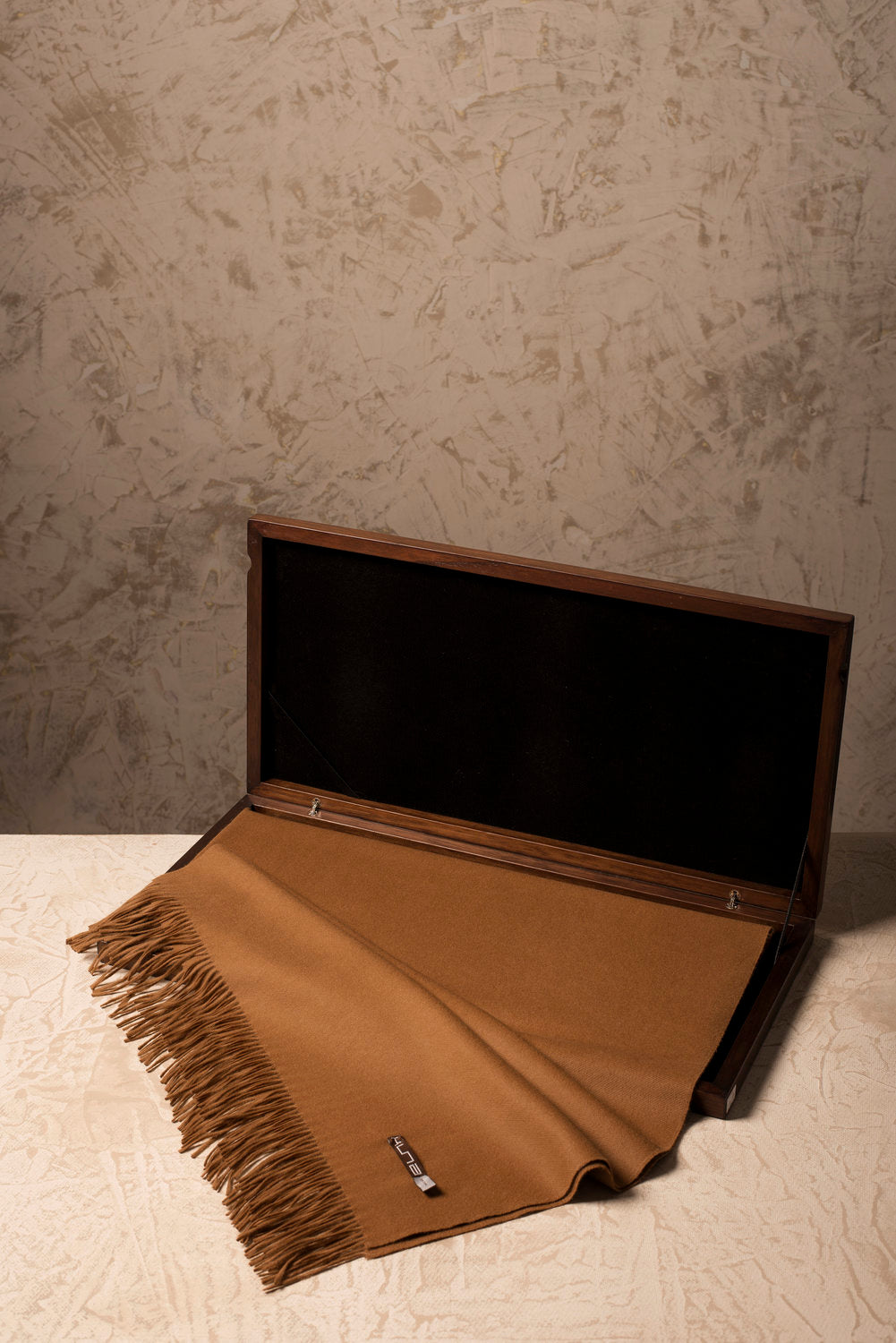 Berna 100% Vicuna Shawl